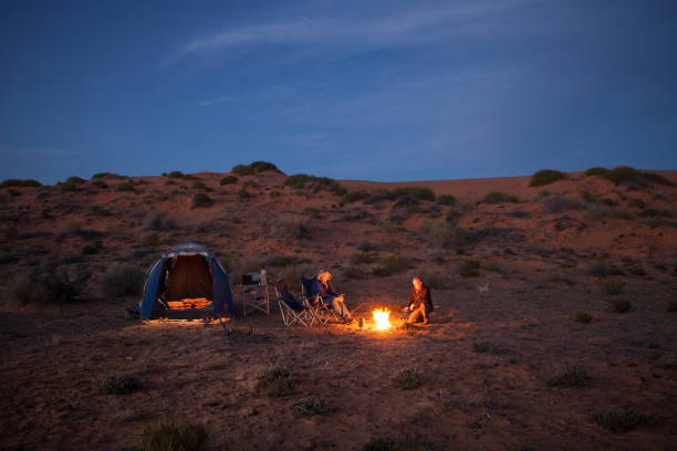 CAMPING